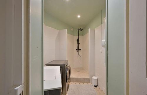 Avignon City Centre Apartment | Le Banastier - AC CLIM - Wi-Fi - Palais des Papes à 200m