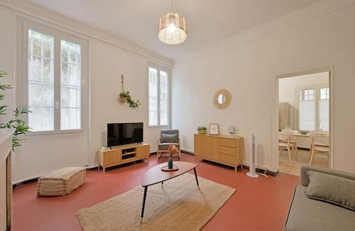 Avignon City Centre Apartment | Le Banastier - AC CLIM - Wi-Fi - Palais des Papes à 200m