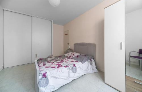 Champ-Capelet Apartment | Le Bardin - Grand appartement design, parking gratuit