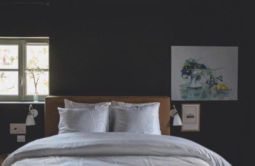 Bonnelles Hotel | Le Barn