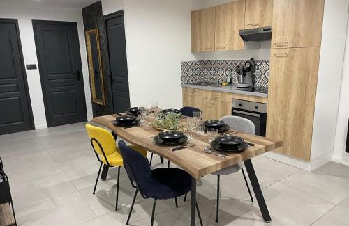 Lens Apartment | Le Baroque - plain-pied - 3 chambres - Wi-fi