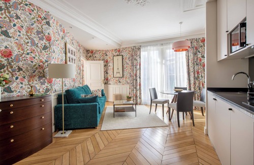Quartier Sainte-Avoye Apartment | LE BEAU MARAIS