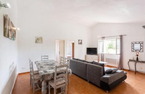 Beaucaire Apartment | Le Beaucaire 6P - Appt avec piscine partagée