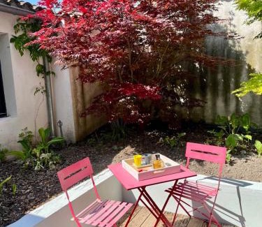 Saint-Martin-de-Re House | Le Belem - Room in the heart of St Martin de Ré