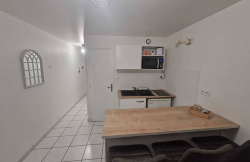 Chalon-sur-Saone Condo | Le Belfort apartment in downtown Chalon-sur-Saône