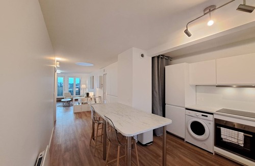 Hincmar Apartment | "Le Biarritz" - Cathédrale & Parking privé gratuit