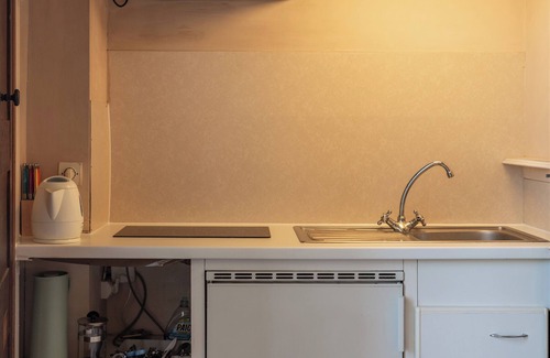 Paris City Center Apartment | Le Bijou des Orfèvres: Louvre, Notre Dame