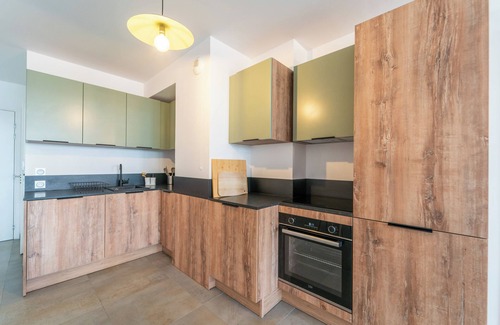 Les Puces de Saint-Ouen Apartment | Le Biron - Appartement 5 personnes