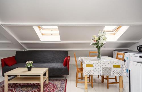 Le Blanc-Mesnil Apartment | Le blanc gauche BAT A 3ème étage
