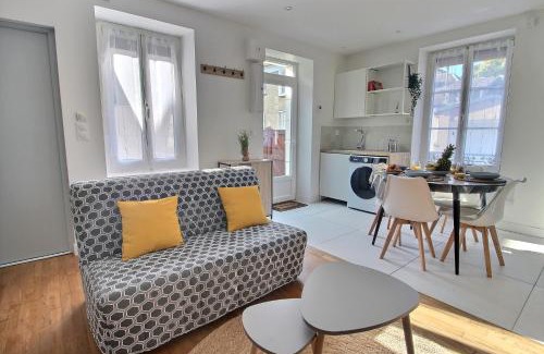 La Celle-sous-Gouzon Apartment | Le Blanqui by Primo Conciergerie