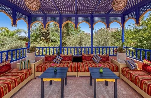 Sidi Abdallah Ghiat Villa | LE BLEU HOUSE