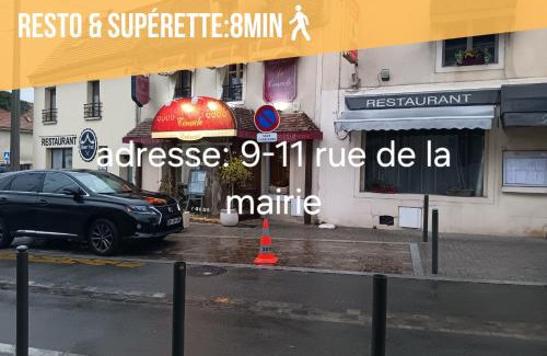 Tremblay-les-Gonesse Apartment | Le bleuet Séjour proche CDG