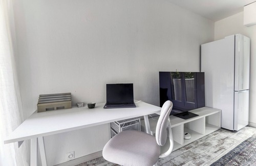 Maisons-Alfort Apartment | Le Blum - Wifi - Balcon - Porte de Bercy
