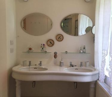 Mons Bed & Breakfast | Le Bocage Fleuri