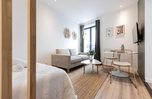 Saint-Roch - Badouillere - Chavanelle Apartment | Le Bohémien - Résidence Hestia