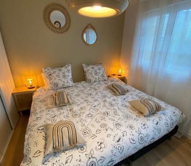 Fontaine-Bayonne-Cartoucherie Apartment | LE BOHEME CHIC PATTE D'OIE *