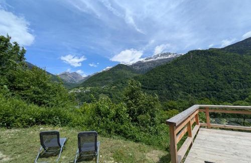Allemond Apartment | Le Bois Cosy appartement 4 étoiles 6 personnes, ACCES SKI ALPE D'HUEZ GRAND DOMAINE A 3 K M