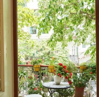Hang Trong Apartment | Le Bon Apartment - 50m to Cathedral