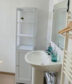 Moulins Engilbert Apartment | LE BON LABOUREUR
