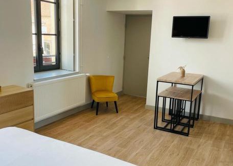 Moulins Engilbert Apartment | LE BON LABOUREUR