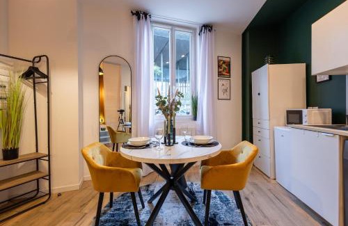 Mazamet Apartment | Le Boréal - Studio Confort Lit Queen Size