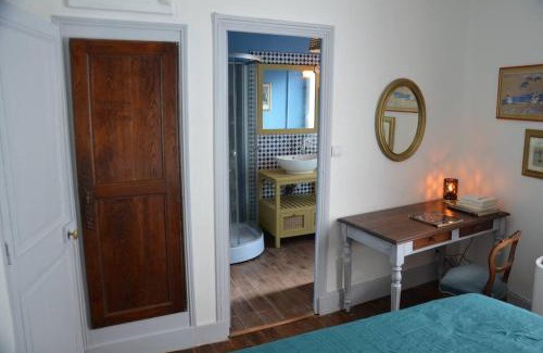 Bourges Apartment | Le "Boudoir" - Appartement Climatisé en Plein Centre ville