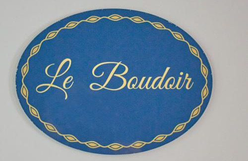 Old Town Apartment | Le Boudoir