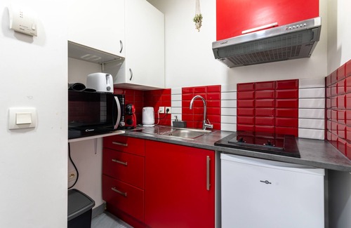 Bussy-Saint-Georges Apartment | Le Bougainvillier - charmant studio avec balcon