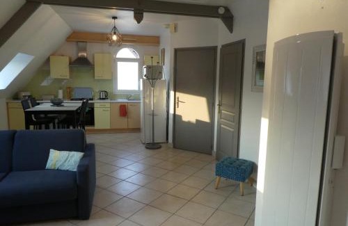 Benouville Apartment | LE BRIDGE