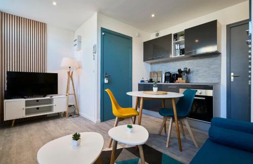 Carvin Apartment | Le Brother - Les Demeures d 'Adrien