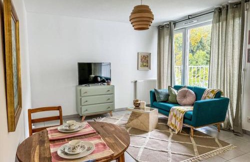 Pont des Demoiselles-Montaudran-La Terrasse Apartment | Le Céleste