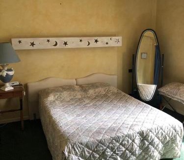 L'Isle-Adam Hotel | LE CABOUILLET