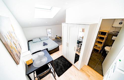 Bussiere - Cadiere Apartment | Le Californie - Agréable studio - Oullins