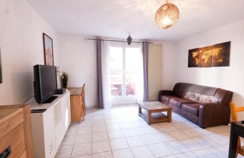 Les Beaux-Arts Apartment | Le Camarguais - TERRASSE ET PARKING