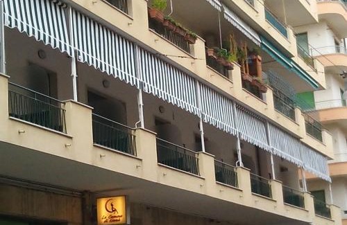 Sanremo Centre House | Le Camere Di Nana'