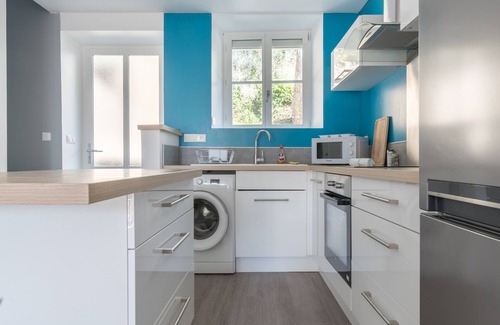 Cancale Apartment | Le Cancalais - Port - Wifi - Plage