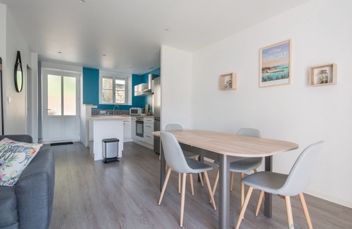 Cancale Apartment | Le Cancalais - Port - Wifi - Plage