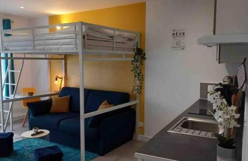 Saint-Quentin Apartment | Le Carnot 1 - Proche gare et IUT chez Adrien