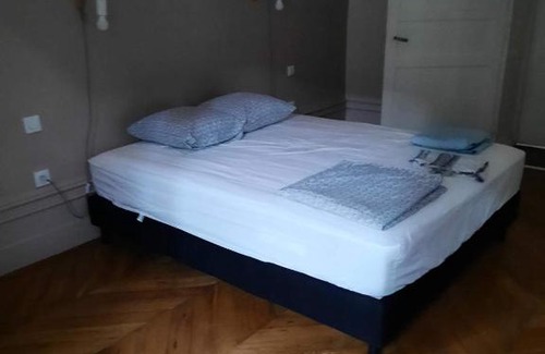 Givry Apartment | Le Cassandre