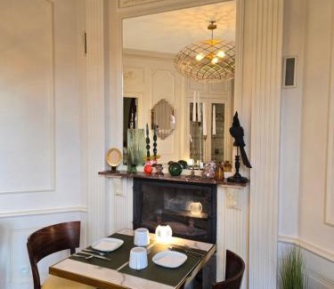 Bayeux Bed & Breakfast | Le Castel Guesthouse