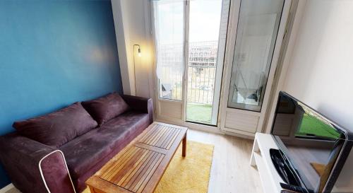 Fontaine Lestang-Bagatelle-Papus-Tabar-Bordelongue House | Le Central - Chambre privative avec salon et terrasse privée