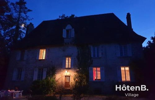 Roziers-Saint-Georges House | Le château du Fraysseix à Roziers-Saint-Georges