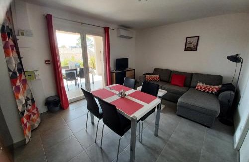 Saint-Martin-d'Ardeche Apartment | Le Château Saint Martin