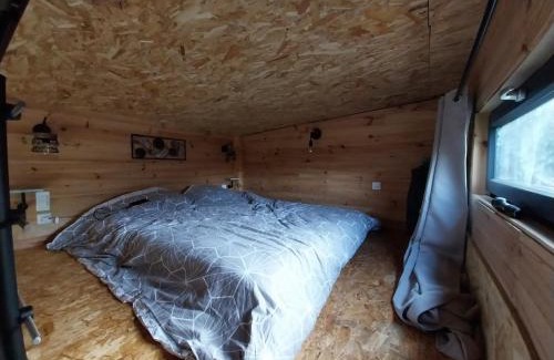 Saint-Michel-de-Chavaignes Ski Chalet | Le Champ de la Tortue