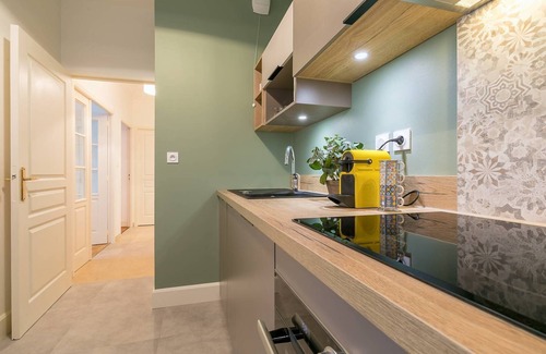 Old Town Apartment | Le chabot charny -Appartement au cœur du centre historique -SR Loc