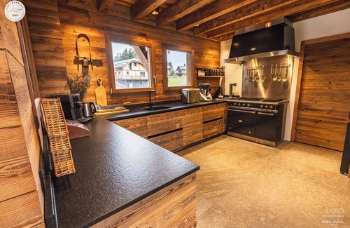 La Joue du Loup Ski Chalet | Le Chaby, Chalet of 300m2 for 18 people with view on the Plateau du Dévoluyn