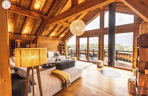 La Joue du Loup Ski Chalet | Le Chaby, Chalet of 300m2 for 18 people with view on the Plateau du Dévoluyn