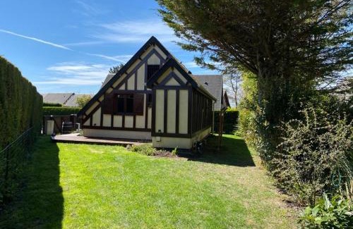 Merville-Franceville-Plage Ski Chalet | Le chalet Normand