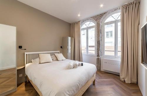 Moliere - Edgard Quinet Apartment | Le Chalet climatisé du 6ème