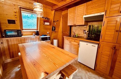 Puyvalador Ski Chalet | Le Chalet Cosy - 2 chambres - MÉNAGE INCLUS